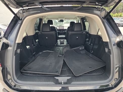Certified 2024 Honda Pilot EX-L image 6