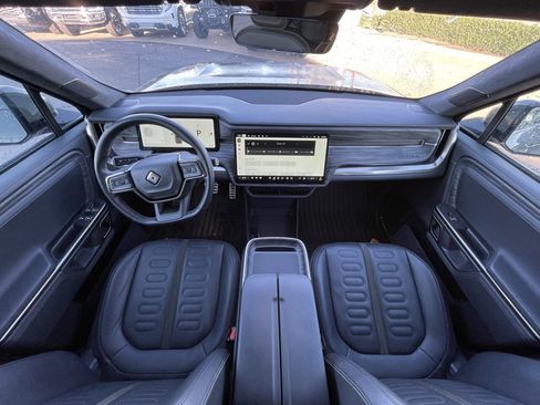 Used 2022 Rivian R1T Launch Edition image 27