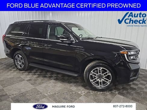 Certified 2025 Ford Expedition Active AWD/4WD image 1