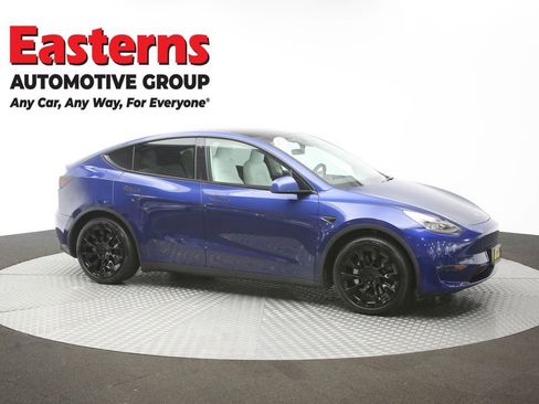Used 2021 Tesla Model Y Long Range AWD/4WD image 42