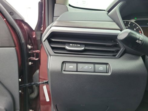 Used 2025 Nissan Altima 2.5 SV image 20