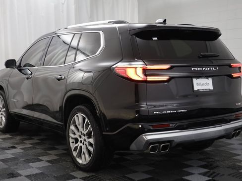 Used 2025 GMC Acadia Denali w/ Super Cruise Package image 16