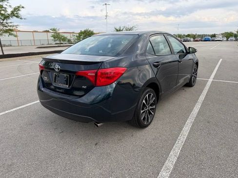 Used 2018 Toyota Corolla SE FWD image 6