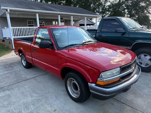 Used 1999 Chevrolet S10 Pickup 2WD Regular Cab image 5