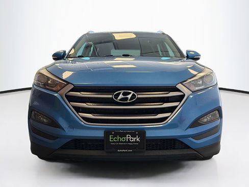 Used 2018 Hyundai Tucson SEL Plus image 2