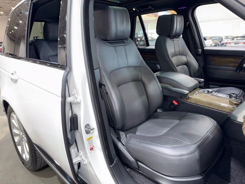Used 2019 Land Rover Range Rover Supercharged AWD/4WD image 66