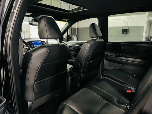 Used 2023 Honda Passport EX-L image 25