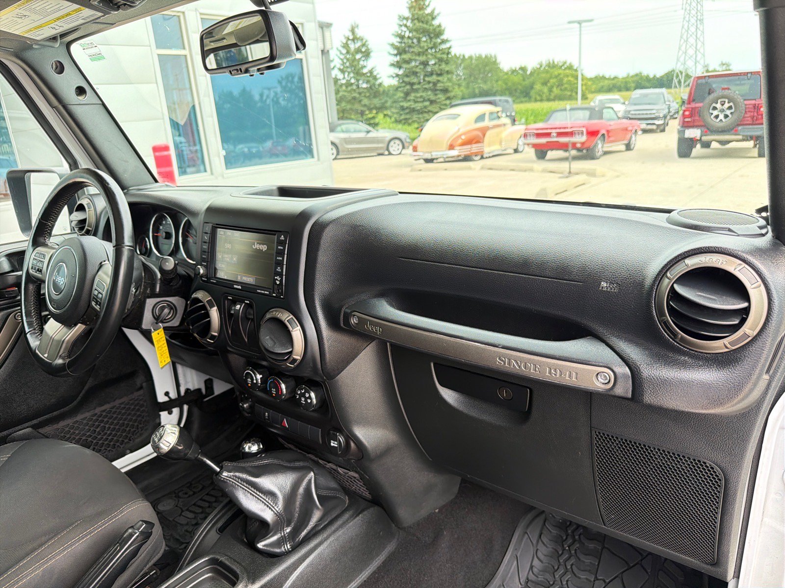 Used 2018 Jeep Wrangler Sport AWD/4WD image 24