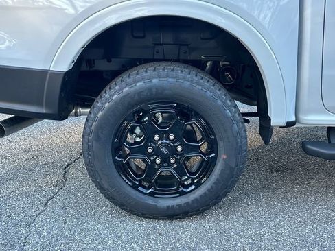 New 2025 Ford Ranger XLT w/ Black Appearance Package image 17