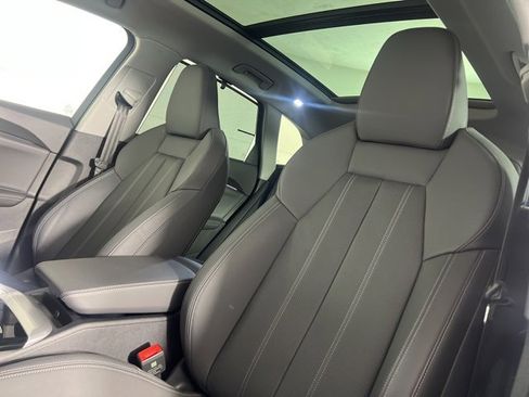 Used 2025 Audi Q5 Premium Plus w/ Premium Plus image 21