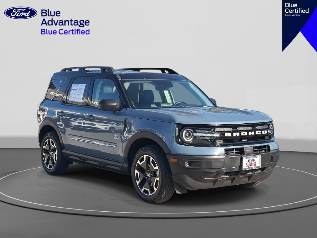Certified 2024 Ford Bronco Sport Outer Banks w/ Tech Package AWD/4WD image 4