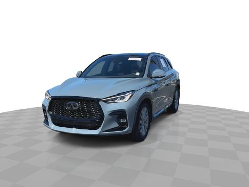 Used 2025 INFINITI QX50 Sport w/ Cargo Package image 4