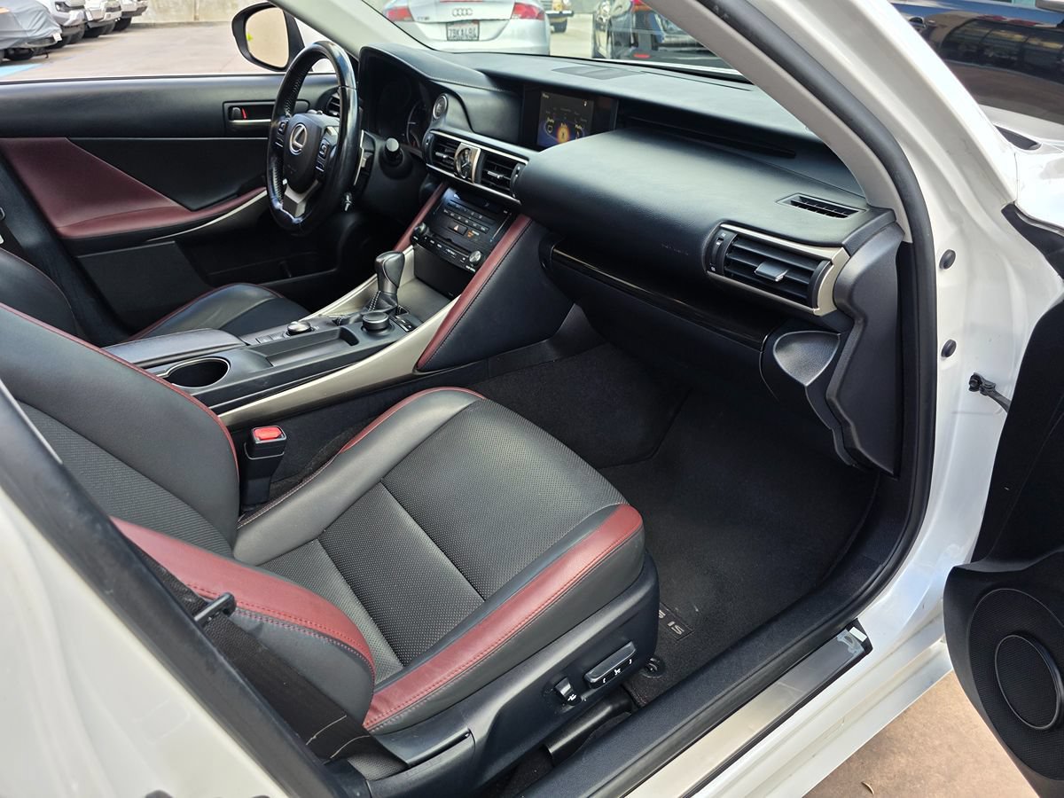 Used 2017 Lexus IS 200t RWD image 13
