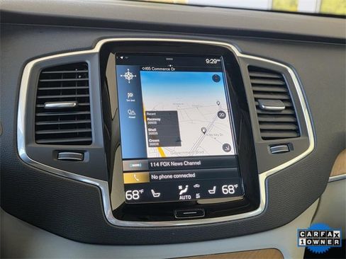 Used 2021 Volvo XC90 T8 Inscription Expression w/ Climate Package image 16