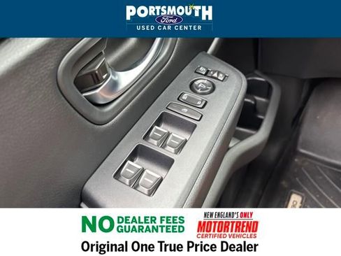 Used 2025 Honda Pilot TrailSport image 24