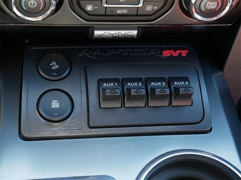 Used 2014 Ford F150 Raptor w/ Equipment Group 801A Luxury image 31