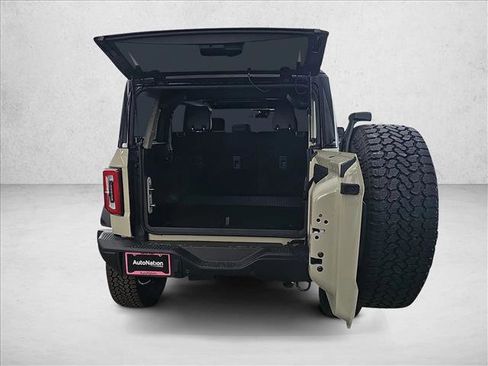 New 2025 Ford Bronco Badlands image 18
