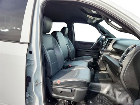 Used 2022 RAM 3500 Tradesman image 15