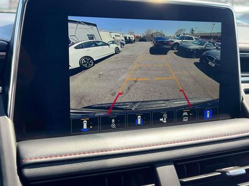 Used 2022 Chevrolet Tahoe RST w/ Luxury Package image 39