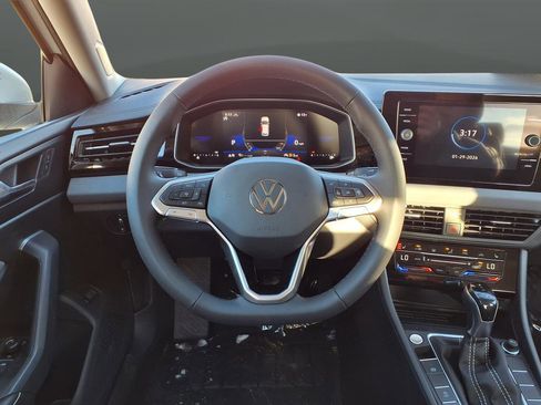 New 2026 Volkswagen Jetta SE image 43