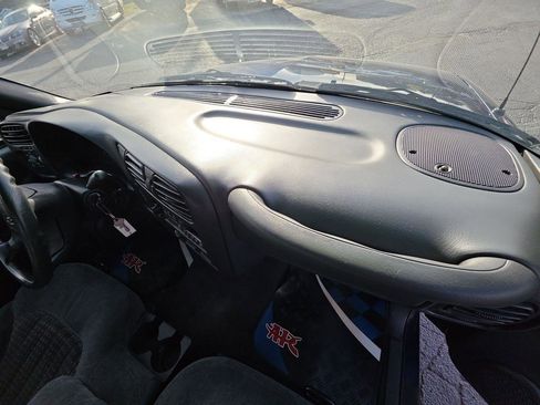 Used 1998 Chevrolet S10 Pickup LS w/ Preferred Equipment Group image 24