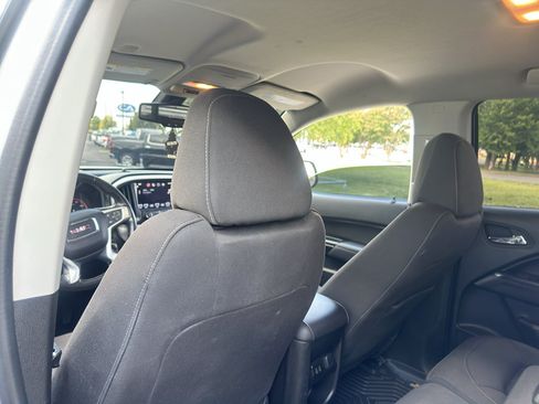 Used 2016 GMC Canyon SLE w/ SLE Convenience Package AWD/4WD image 16