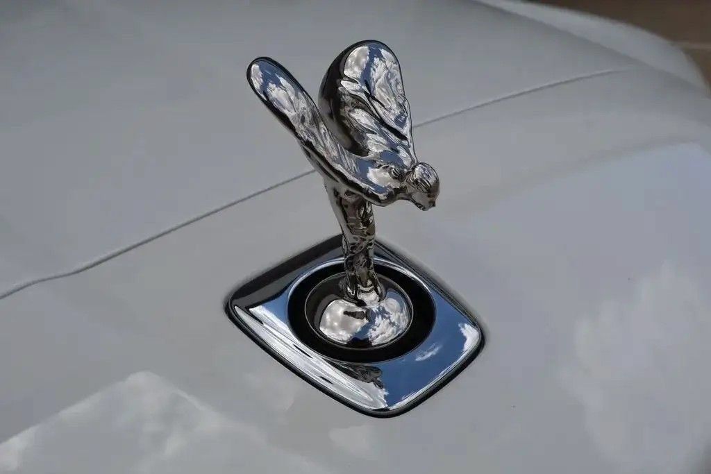 Certified 2026 Rolls-Royce Cullinan w/ Cullinan Package AWD/4WD image 20