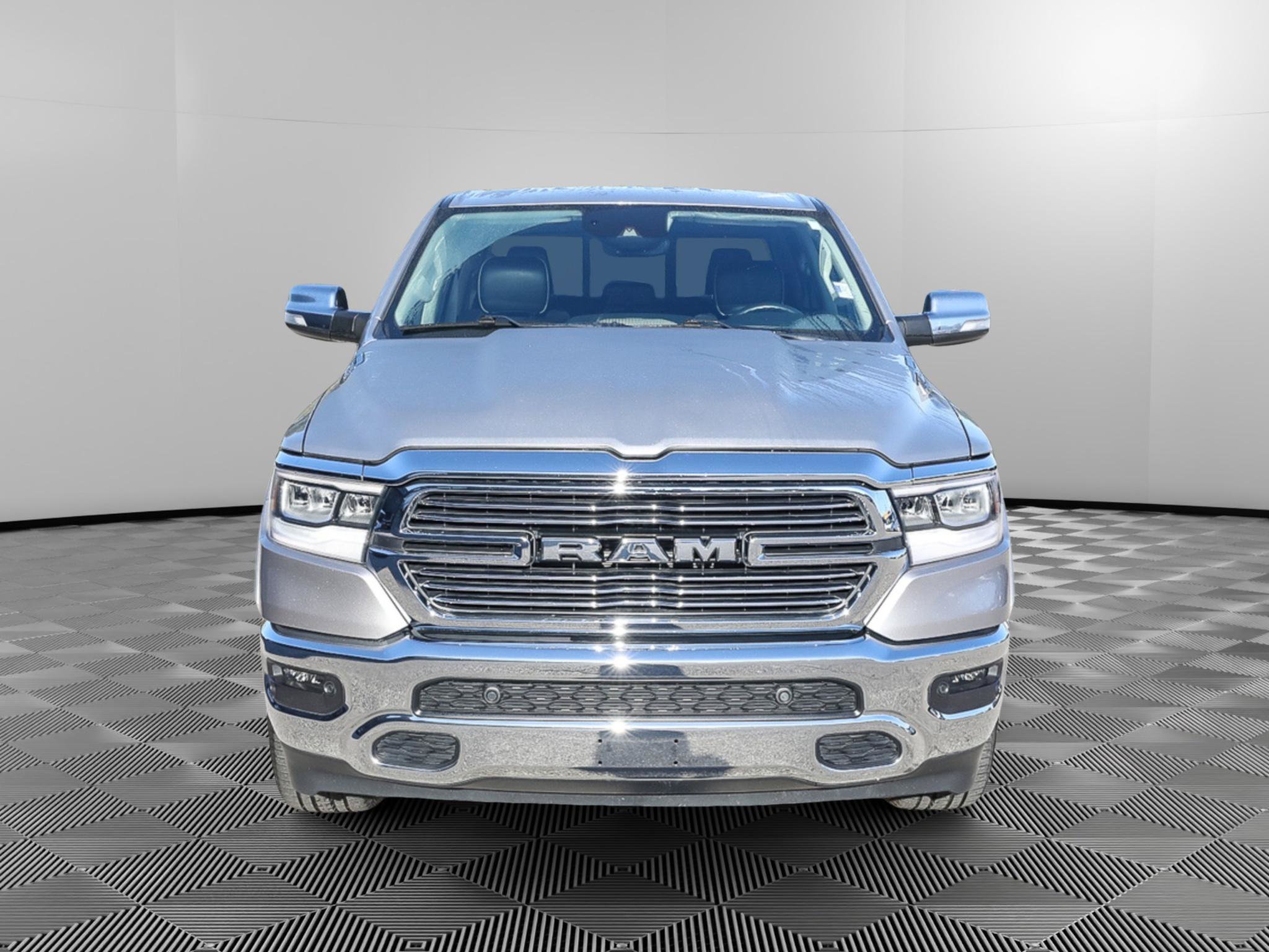 Used 2022 RAM 1500 Laramie AWD/4WD image 10