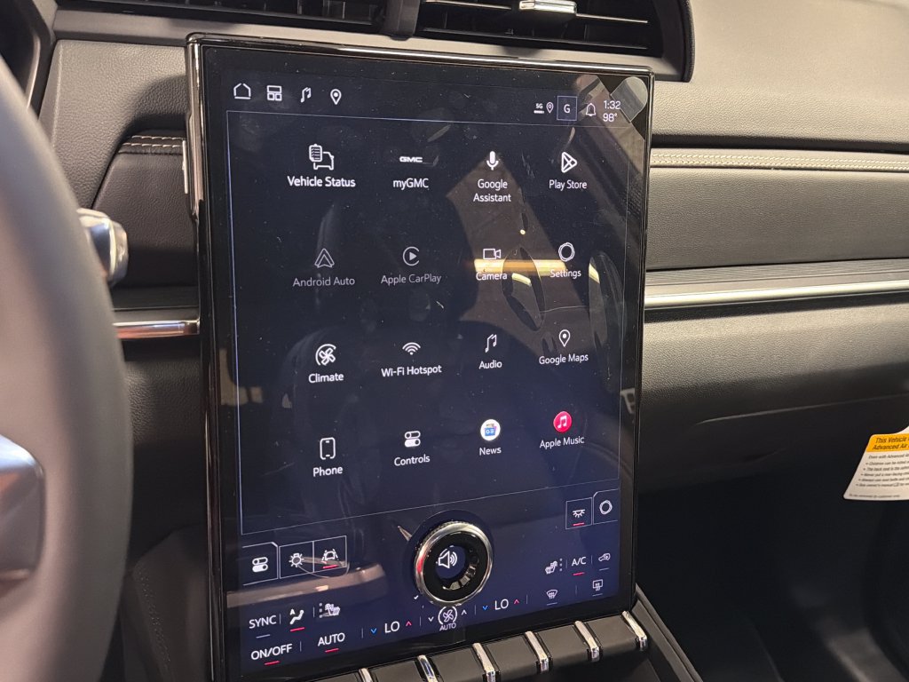 New 2027 GMC Terrain Elevation w/ Elevation Premium Package FWD image 35