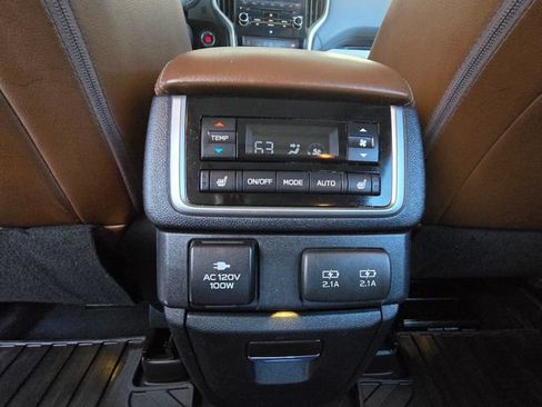 Used 2020 Subaru Ascent Touring w/ Popular Package #3 AWD/4WD image 27