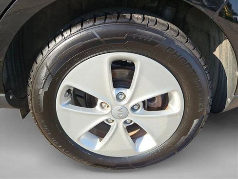 Used 2016 Kia Soul FWD image 22