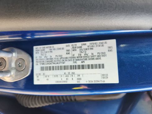 Used 2022 Ford Escape SE w/ SE Sport Appearance Package FWD image 30