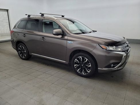 Used 2018 Mitsubishi Outlander GT image 11