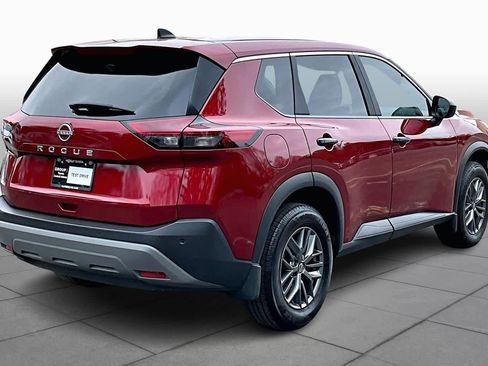 Used 2023 Nissan Rogue S image 12