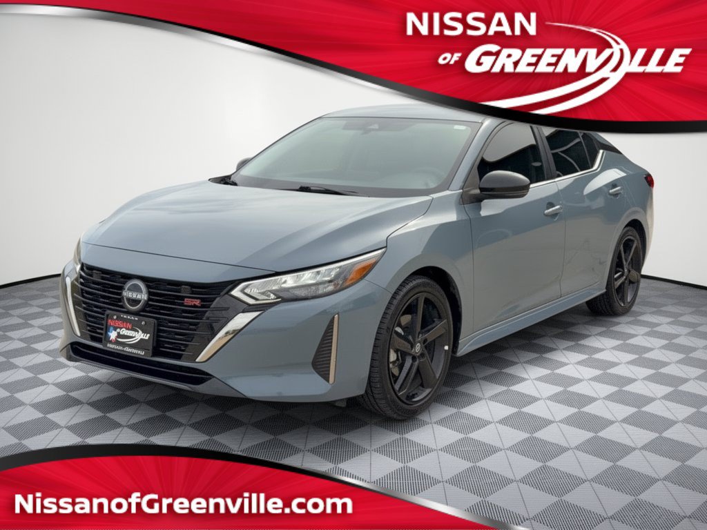 Used 2025 Nissan Sentra SR FWD image 1