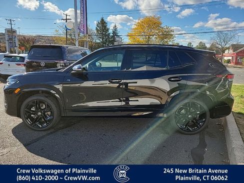 New 2026 Volkswagen Tiguan SE R-Line image 10