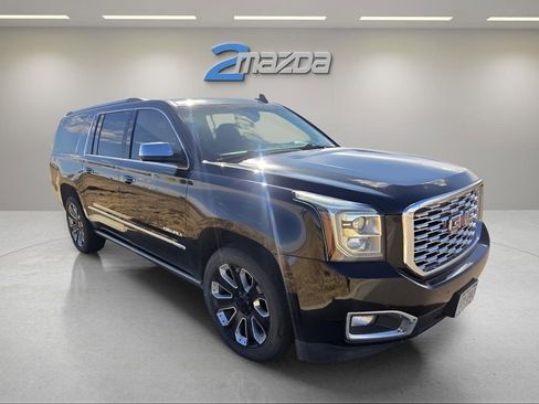Used 2019 GMC Yukon XL Denali w/ Denali Ultimate Package image 7