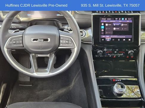 Used 2023 Jeep Grand Cherokee L Laredo image 26