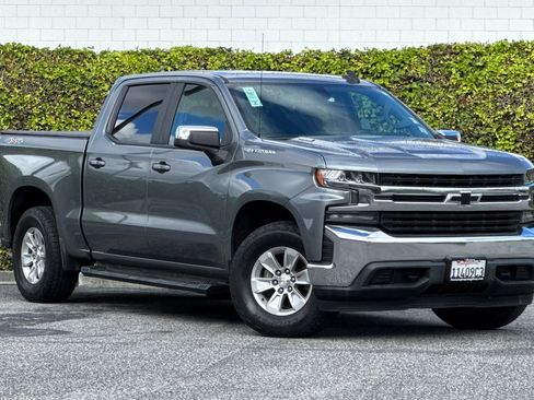 Used 2020 Chevrolet Silverado 1500 LT w/ All-Star Edition image 2