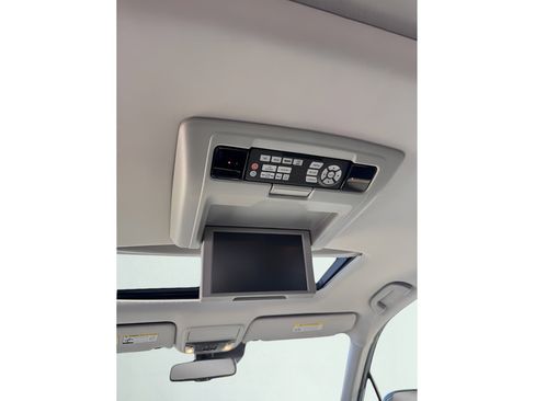 Used 2016 Honda Pilot Elite image 12