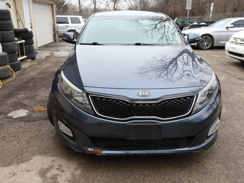 Used 2015 Kia Optima LX image 3