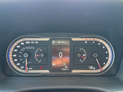 Used 2024 Hyundai Tucson SE AWD/4WD image 8