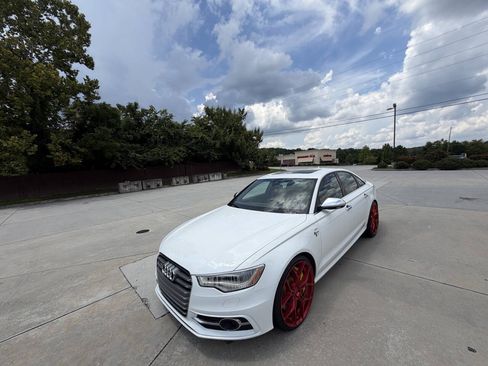 Used 2013 Audi S6 Prestige w/ Innovation Pkg AWD/4WD image 26
