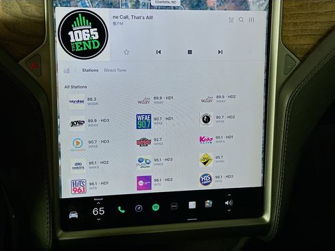 Used 2018 Tesla Model X 100D image 19