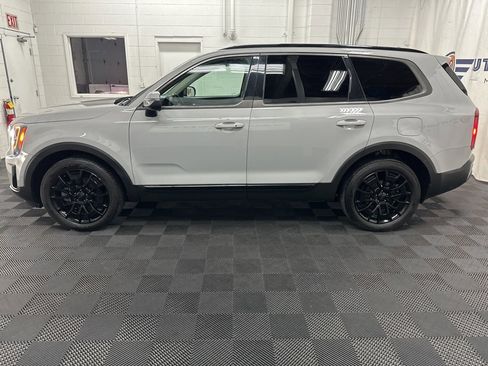 Used 2021 Kia Telluride EX w/ EX Premium Package image 6