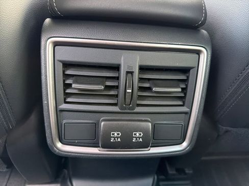 Certified 2023 Subaru Forester Limited image 25