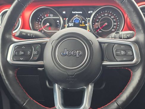 Used 2021 Jeep Wrangler Unlimited Rubicon AWD/4WD image 21