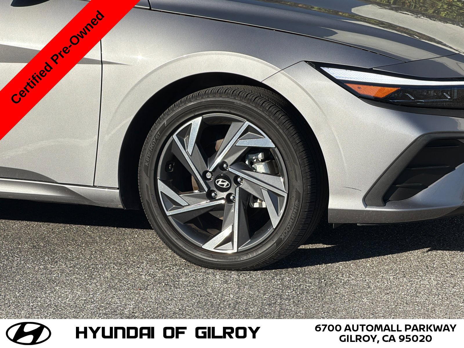 Certified 2025 Hyundai Elantra SEL FWD image 28