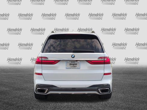 Used 2022 BMW X7 xDrive40i w/ M Sport Package AWD/4WD image 9