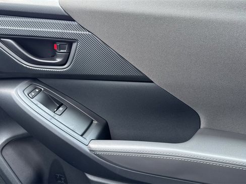 New 2025 Subaru Crosstrek 2.0i Premium image 21